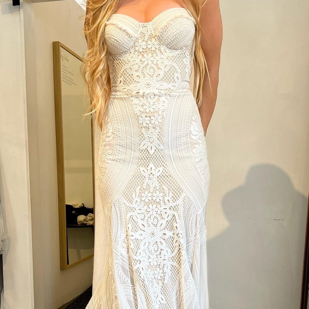 Rue De Seine wedding dress - worn for less than an hour - no alterations made!
